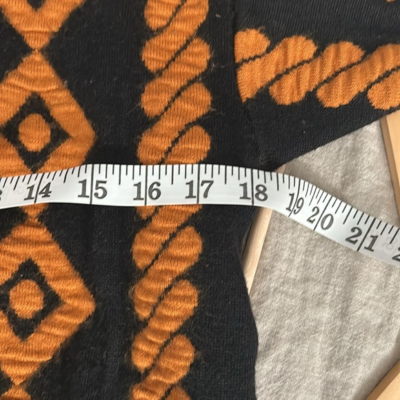 Vintage Crew neck Wool Blend Floral print Sweater. Size L - Picture 6 of 10